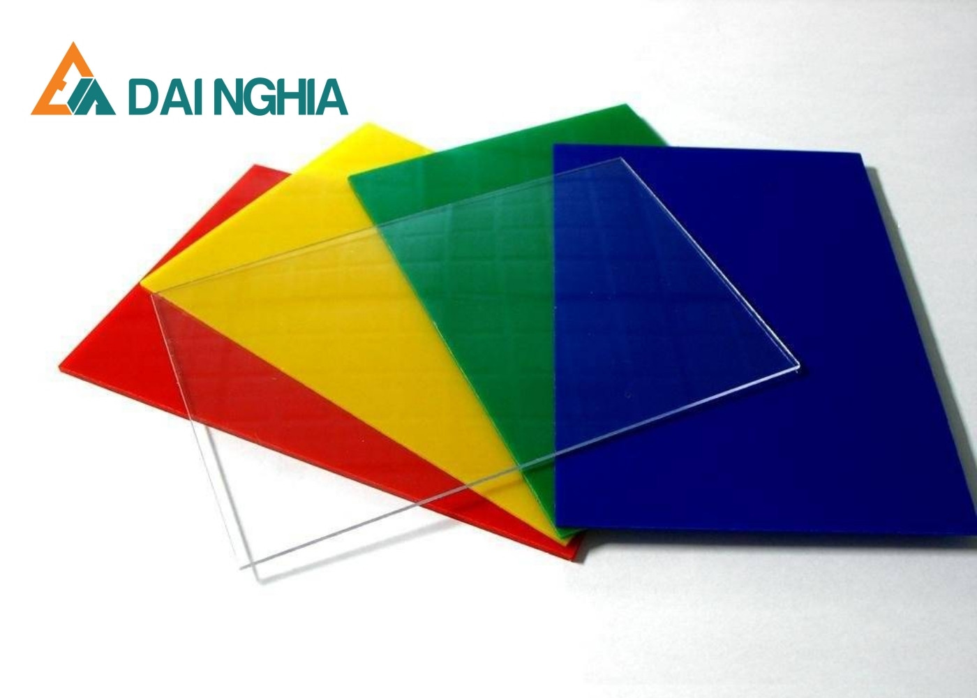 Tấm poly đặc 1.9mm với nhiều màu sắc để lựa chọn