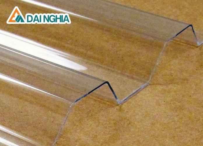 Ưu điểm của tấm Poly 7 sóng vuông dày 0.8mm