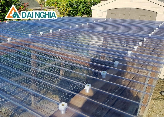 Ưu điểm của tấm Poly dạng sóng tròn