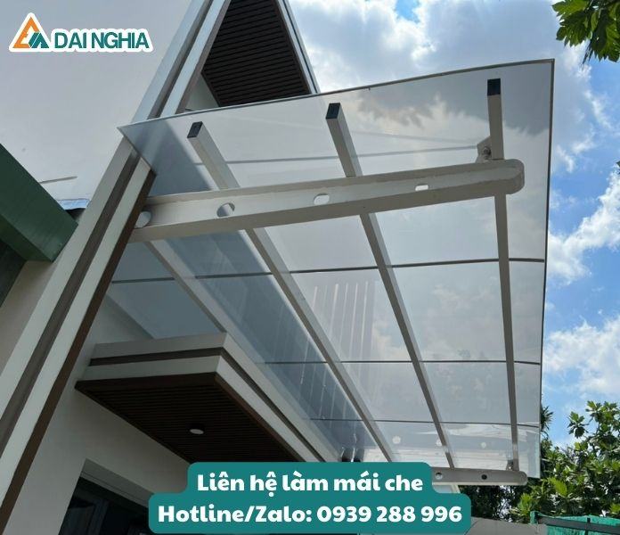 Lắp đặt mái che hiên nhà bên đẹp với Công ty Đại Nghĩa