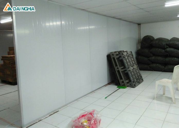 Xây dựng tạm với vách ngăn Panel cách nhiệt