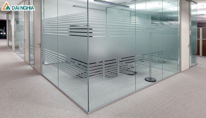 Báo giá thi công vách ngăn nhôm kính - Mẫu đẹp 2023