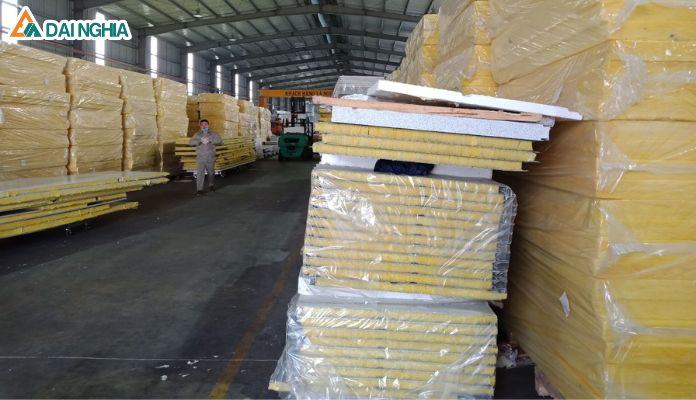 Panel cách nhiệt bông thủy tinh