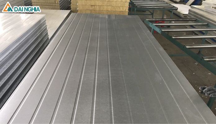 Tấm vách ngăn Panel cách nhiệt EPS