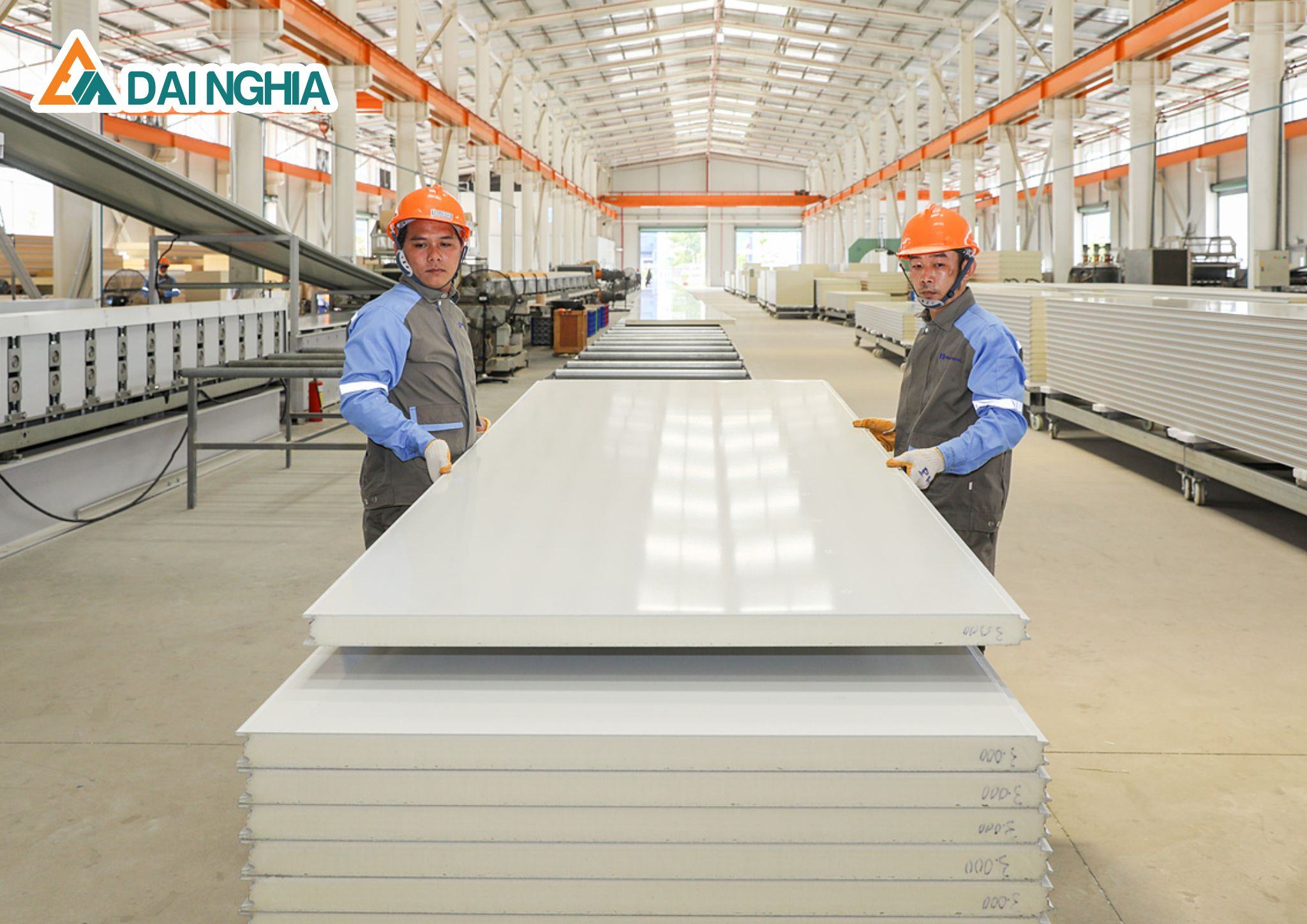 bang gia phu kien nhom cho vach panel 2024 2