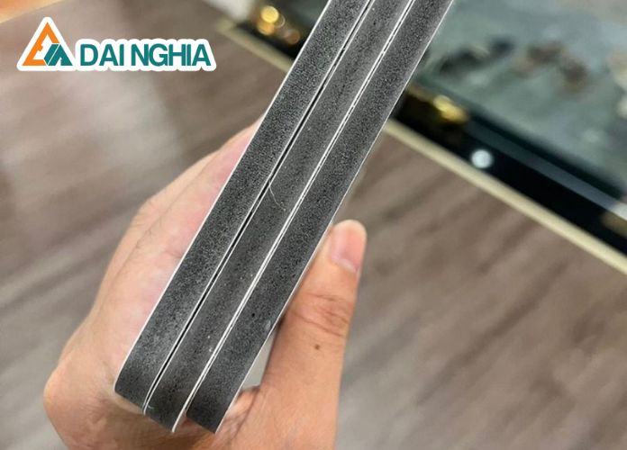 bang gia tam op than tre dai nghia nam 2025 26