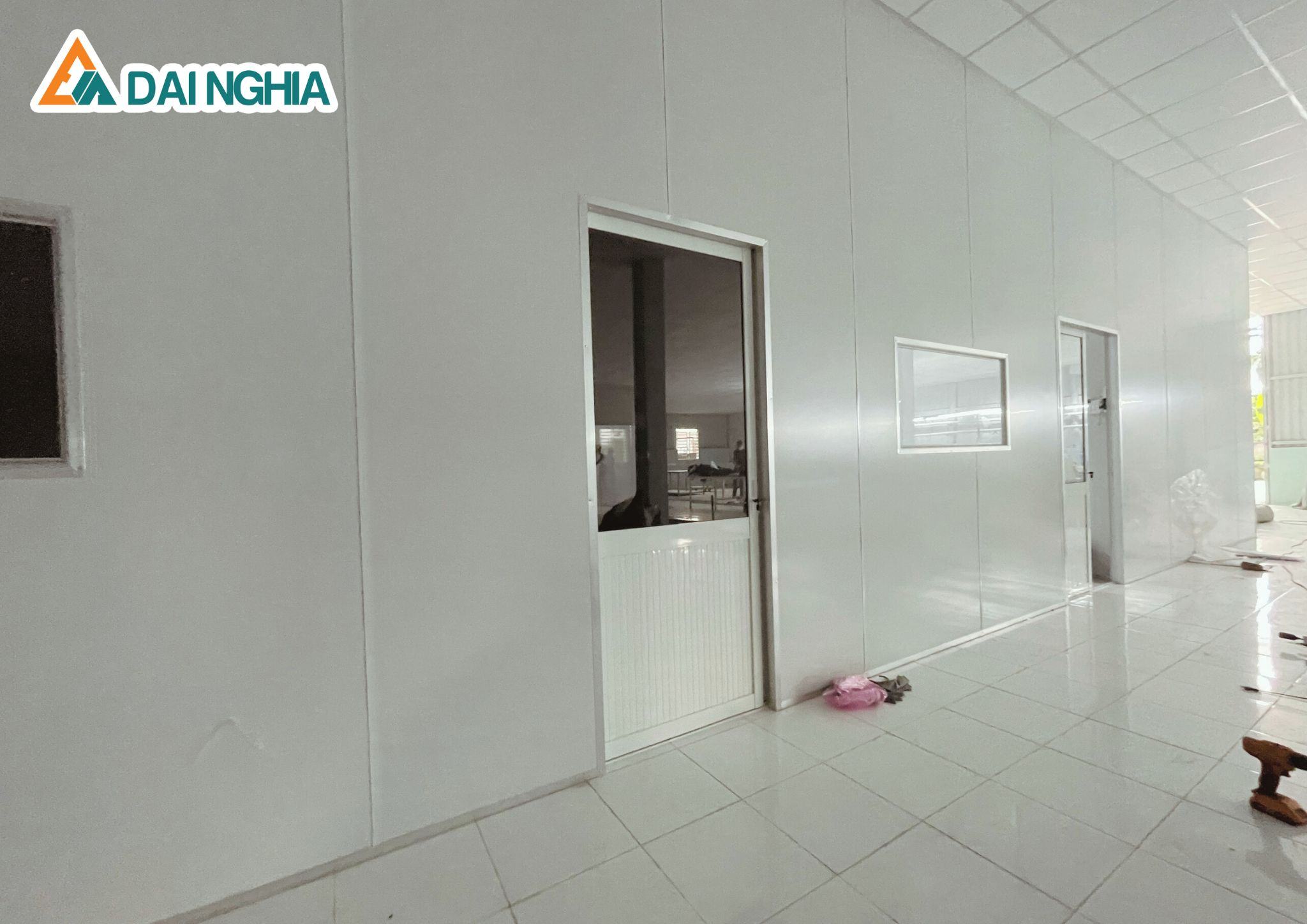 bao gia thi cong vach panel nha xuong kho lanh 7