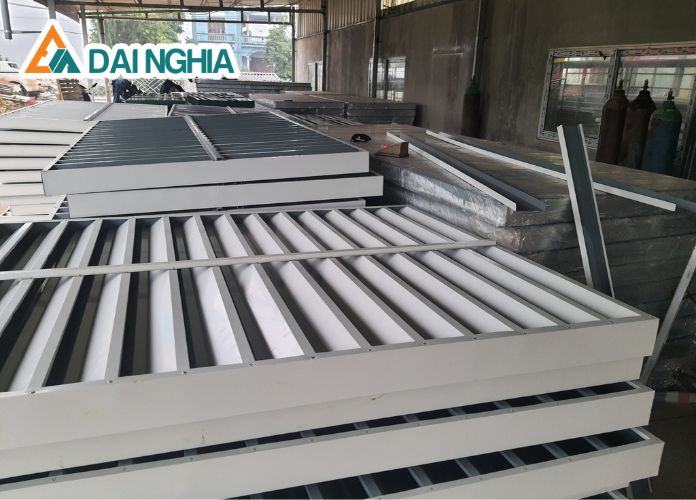 cac loai lam gio nha xuong va cach lua chon 8