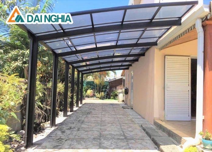 cach bao quan va ve sinh tam lop polycarbonate 3