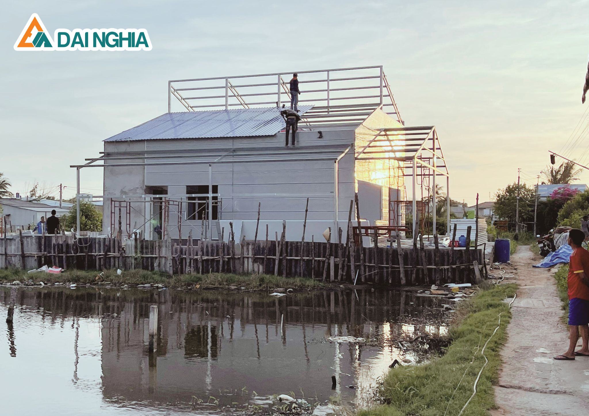 chi tiet quy trinh xay dung nha lap ghep panel 8