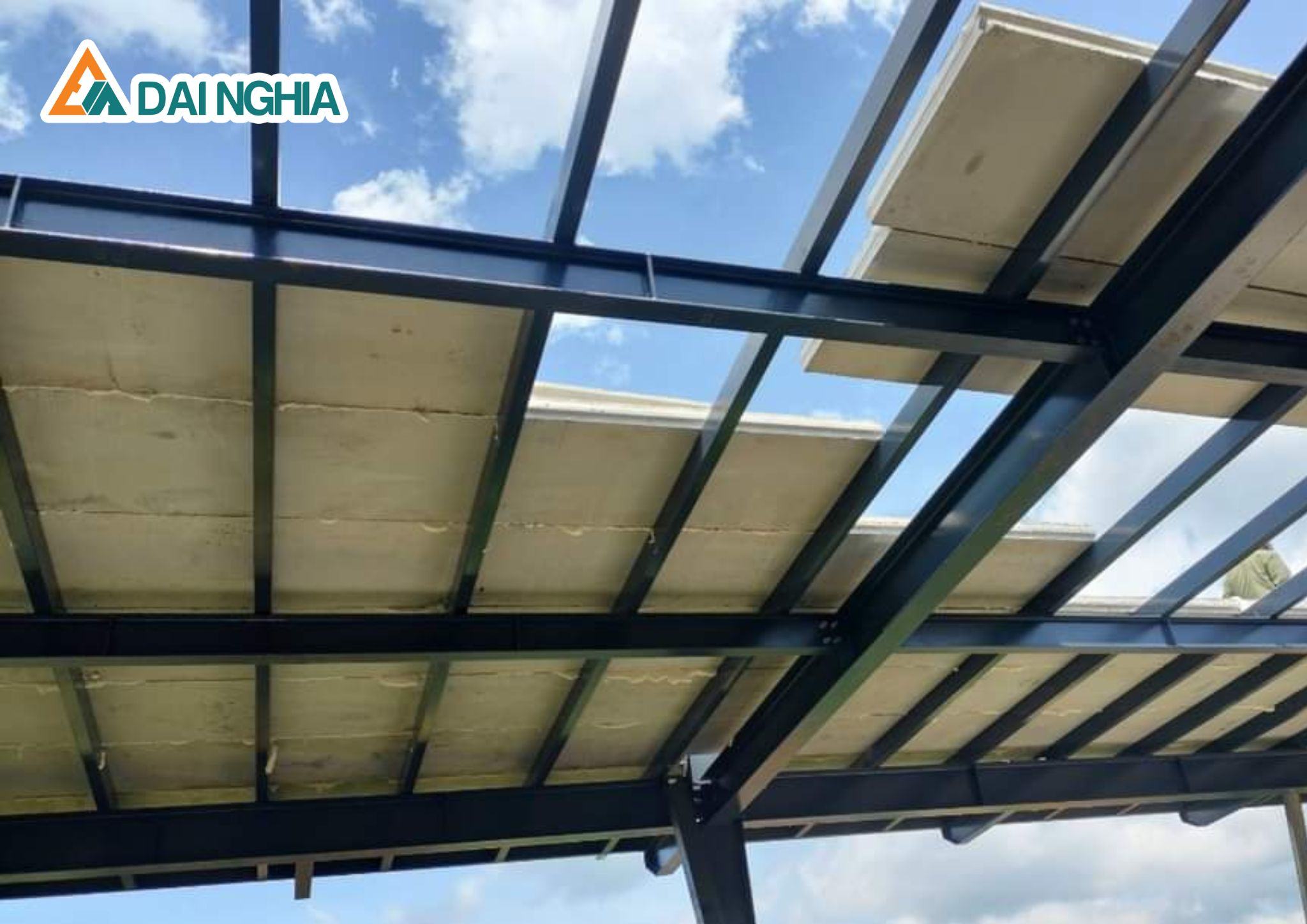 gioi thieu tam be tong nhe eps sieu tiet kiem 18