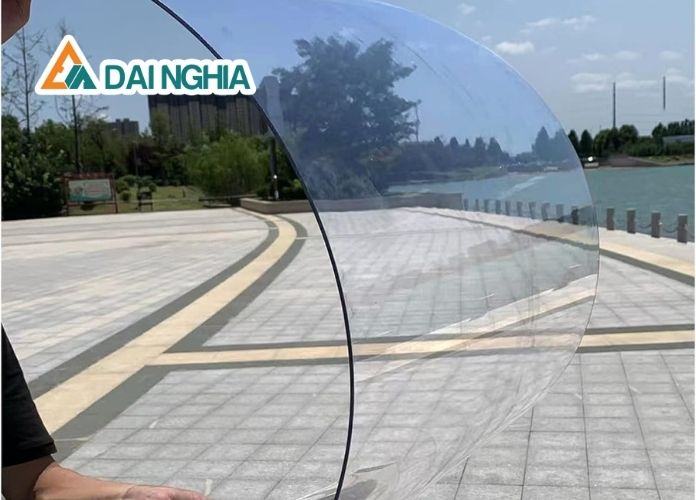 Giới thiệu tấm poly lấy sáng đặc 5mm