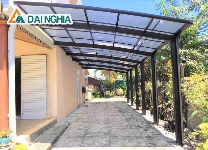 Khả năng che chắn của tấm poly trong thực tế