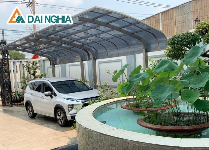 Lưu ý khi chọn giải pháp mái vòm nhà xe tấm Polycarbonate