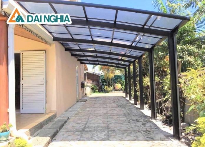 Mua Poly tại Công ty Đại Nghĩa làm mái che lấy sáng