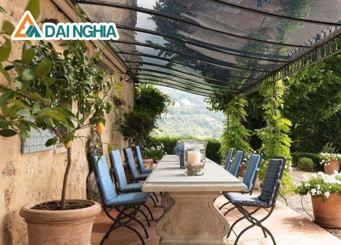 Nguyên lý cách nhiệt của tấm Polycarbonate