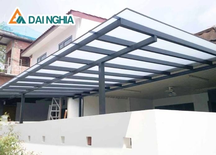 Nhu cầu sử dụng mái hiên ban công ngoài trời Poly