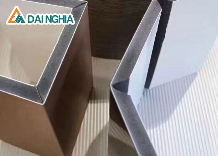 so sanh tam op than tre va go cong nghiep 11