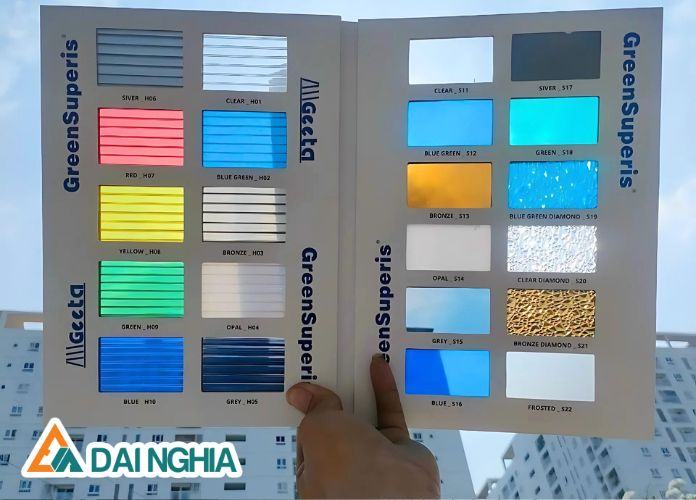 Bảng màu tấm Poly đặc ruột và Poly rỗng ruột