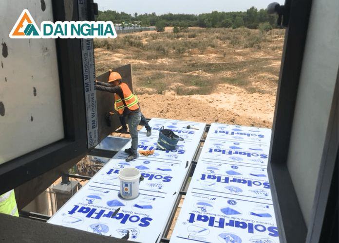 tam polycarbonate dac ruot va ung dung da dang 8