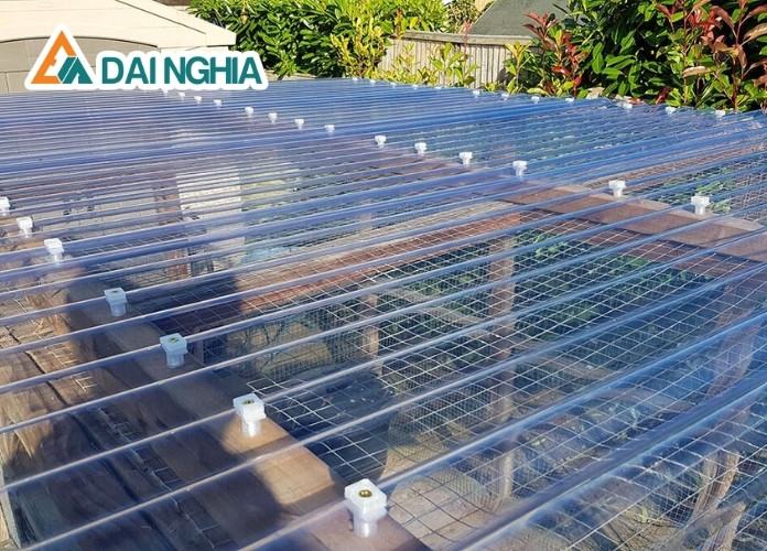 Ứng dụng thực tế của tấm Poly