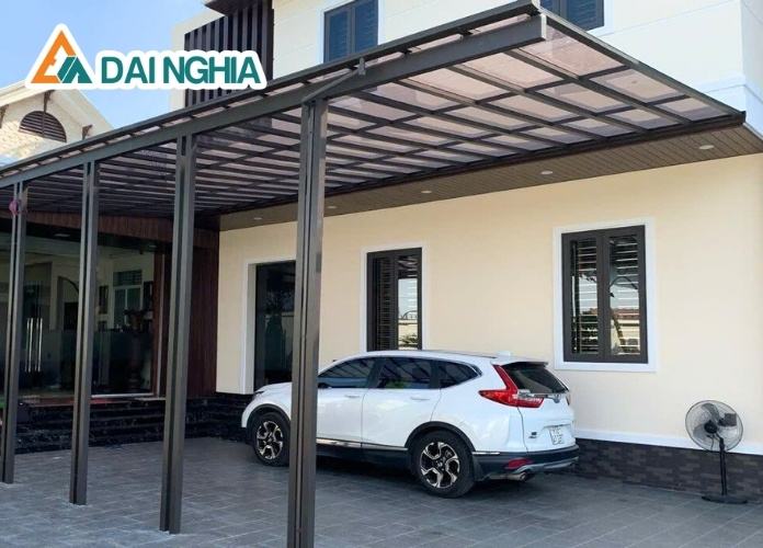 Ưu điểm của giải pháp mái vòm nhà xe tấm Polycarbonate