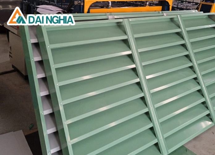 Ưu điểm của lam gió sơn tĩnh điện