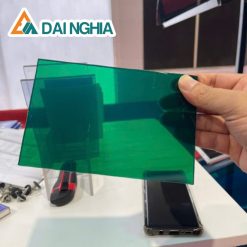 Báo giá tấm Poly đặc 1mm màu xanh lá