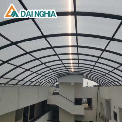 Mua tấm Poly đặc 2.2mm trắng sữa giá tốt ở đâu?