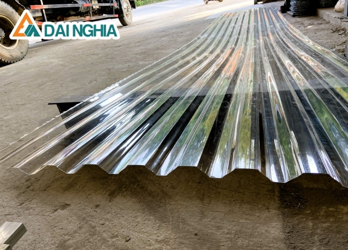 Tấm poly 11 sóng vuông dày 0.8mm là gì?