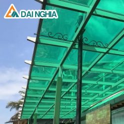 Tấm Poly đặc 2.4mm xanh lá dùng để làm gì?