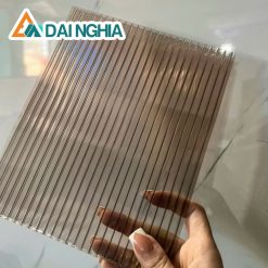 Tấm Poly rỗng 4mm màu trà có gì đặc biệt?