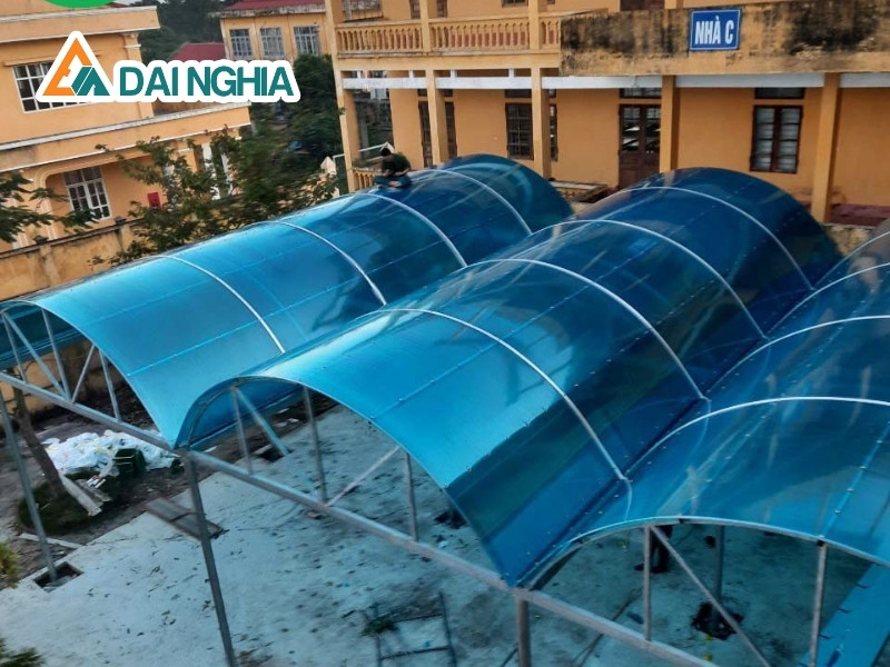 Báo giá tấm Poly rỗng 5mm xanh biển Đài Loan