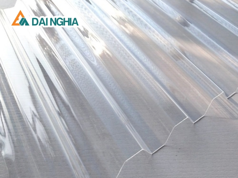 Mua tấm Poly sóng 0.6mm trắng trong tại Công ty Đại Nghĩa
