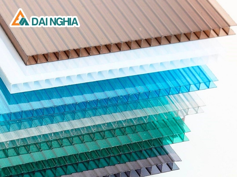 Poly rỗng ruột là vật liệu lấy sáng siêu bền giá rẻ