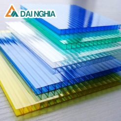 Tính năng nổi bật của tấm Poly rỗng 5mm vàng